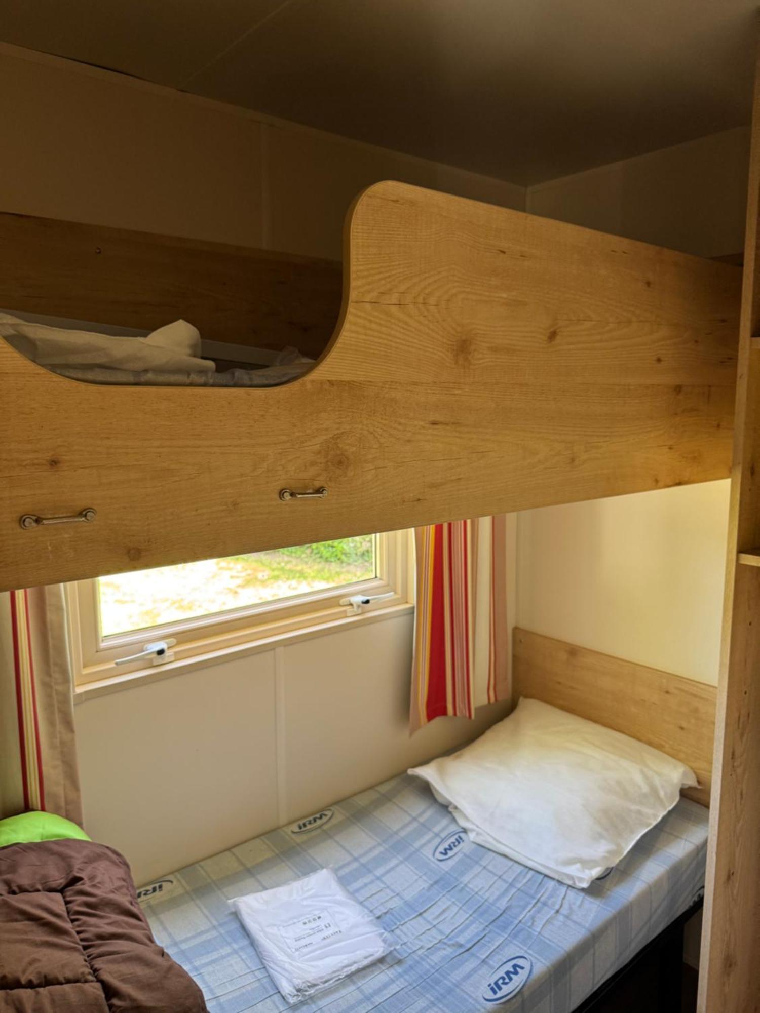 Camping De La Mottelette Forest-Montiers Exterior photo