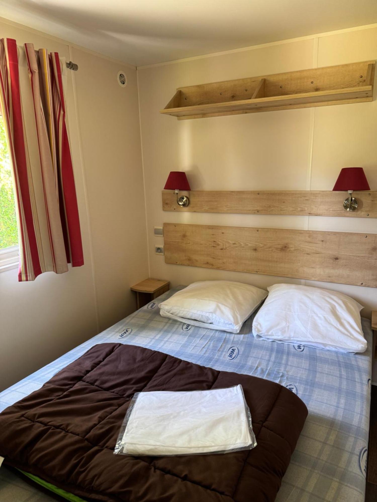 Camping De La Mottelette Forest-Montiers Exterior photo